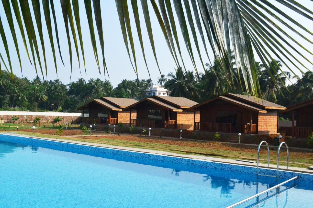 Radhika Eco Resort Арамболь Экстерьер фото