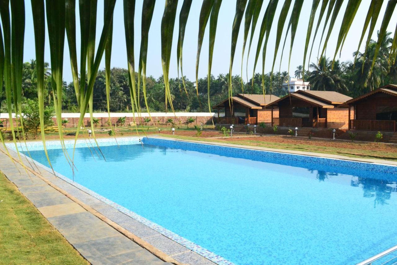 Radhika Eco Resort Арамболь Экстерьер фото