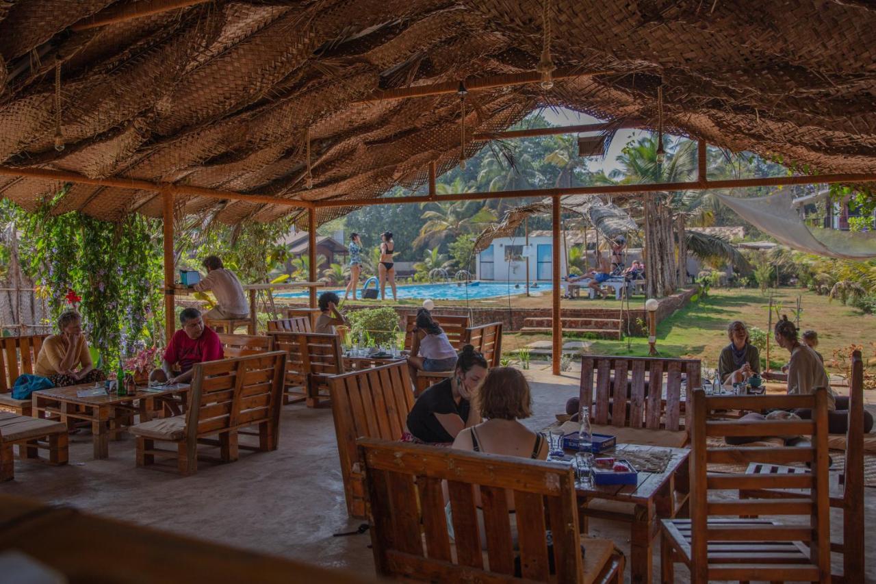 Radhika Eco Resort Арамболь Экстерьер фото